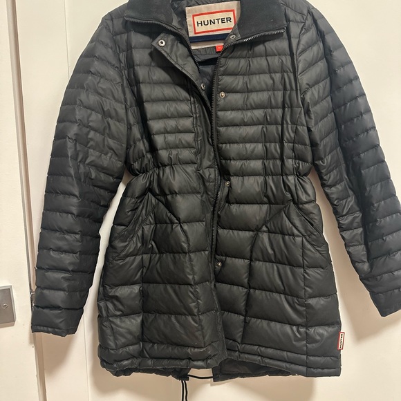 Waterproof jacket. Down filled light. Hunter brand size M - Picture 4 of 5